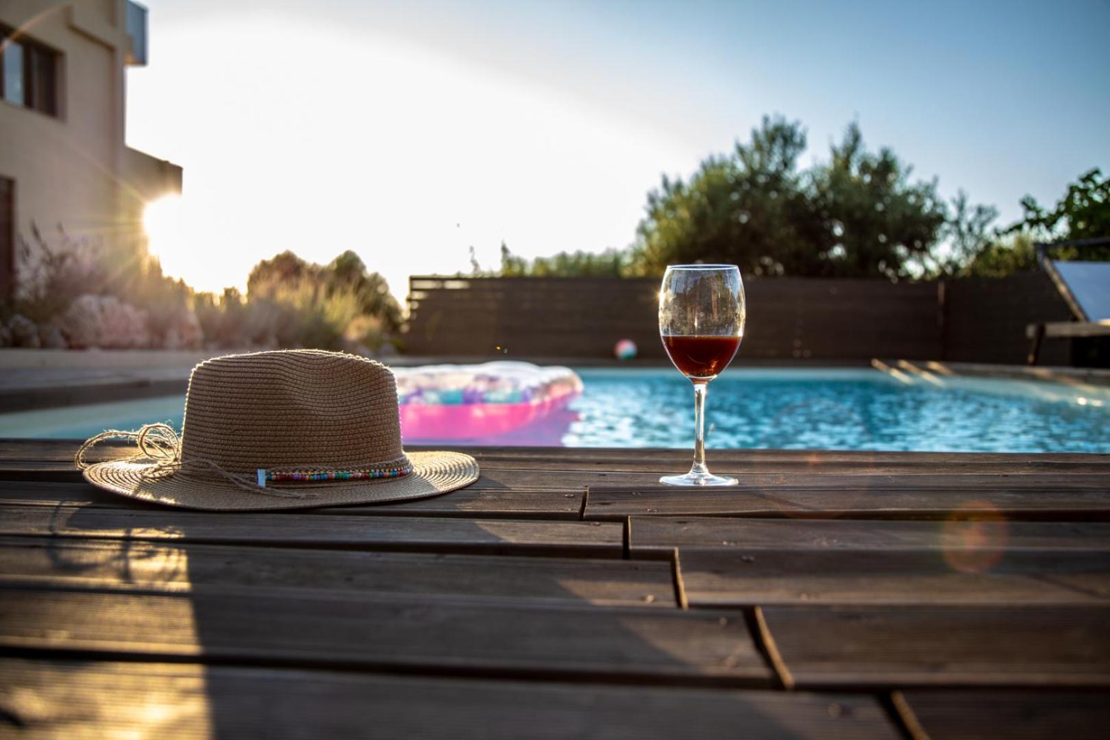 Sitia Poolside Gem - Crete'S Fuego Sagrado Apartment ภายนอก รูปภาพ